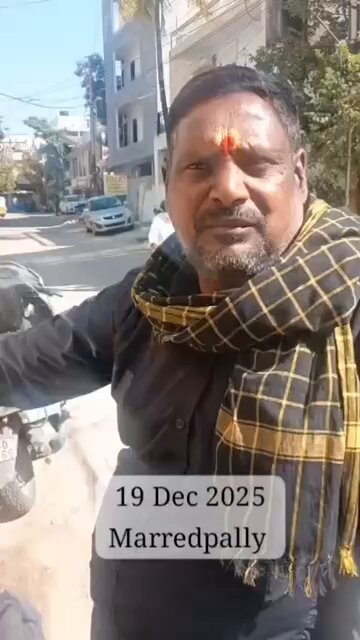 This is the dire situation of Hindus in Hyderabad. This Ayyappa Maladhari is a flower merchant who sells flowers on his bike. While travelling in the streets of Marredpally selling flowers, four Islamists stopped him and said he couldn’t sell flowers in that area-only they were allowed to. They ‘advised’ him to sell near Hindu temples and threatened consequences if they saw him again. 👉Hindus still allow them to sell fruits and flowers near our temples. 👉Hindus still want to be secular. 👉Hindus still believe in live and let live. 👉Hindus still think all are the same. 👉Hindus still advocate bhaichara. 👉Hindus still advocate secularism. 👉Hindus still allow non-Hindus to do business in our temples. 👉Hindus still employ non-Hindus for temple works. 👉Hindus still buy from non-Hindus. 👉Hindus still love to eat their thooked food. 👉Hindus still buy halal meat. We still think that we are a majority.