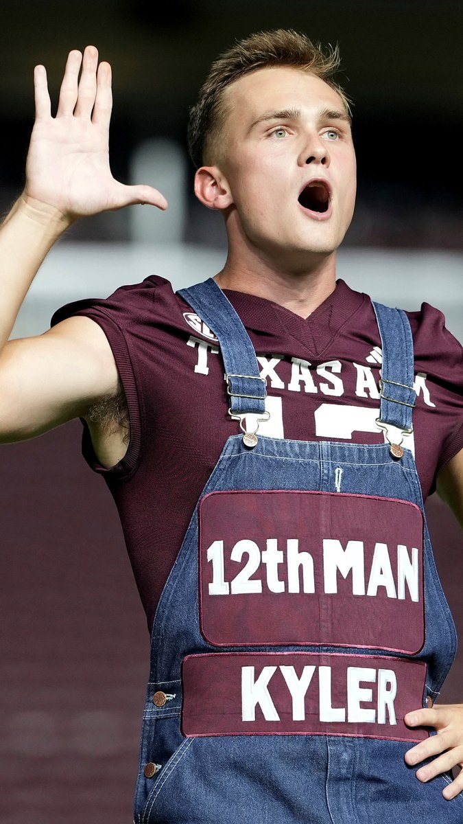 Texas A&M’s century-old Midnight Yell tradition is one of the best in college sports. The No. 7 seed team will face No. 10 Miami today in the College Football Playoff. #TexasAM #MidnightYell #CollegeFootballPlayoff