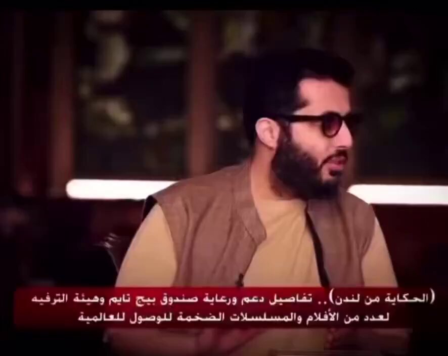 توتو الونيس ورط المخرج والممثلين المصريين في فيلم أم كلثوم وسحب عليهم وحين حصلت ضجة على الفيلم تنصل زاعماً أن لا دخل له بالفيلم وأنه مصري بالكامل جحدهم😇 ملاحظة يجهلها توتو ومعزبه فريخ سلمان المصريون حساسون جداً فيما يتعلق بتاريخهم وآثارهم وفنهم ومن يتطفل عليهم لن يحصد إلا الخيبة