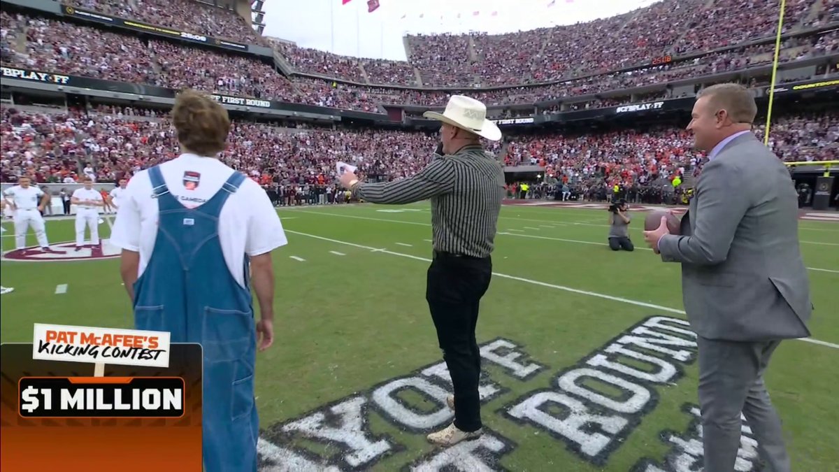 .Pat McAfee really iced the kicker to take in the moment 🤣 The 12th man was rooting for Austin Roberts with $1.5M on the line 🗣️