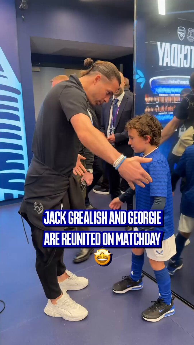 Best buddies. 💙 Jack Grealish and Georgie are reunited on matchday.