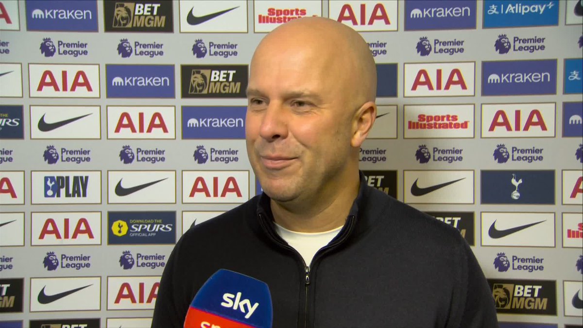 "It became very hectic and chaotic in the end!" Arne Slot shares his thoughts after Liverpool beat Spurs 2-1 🔴