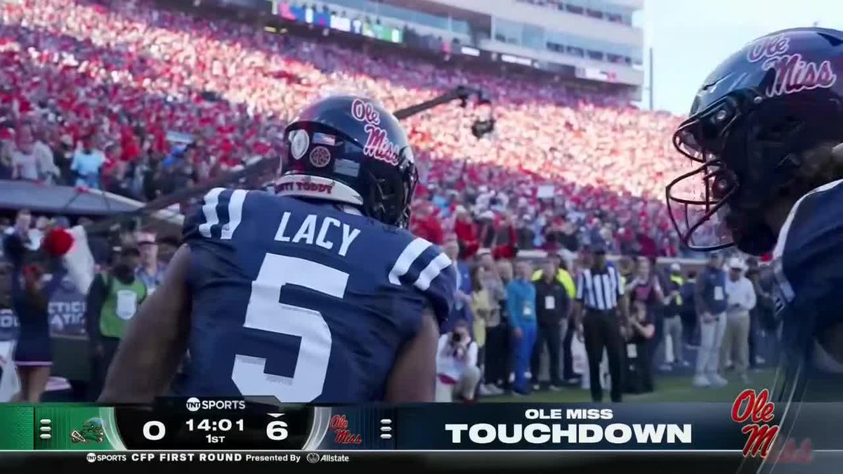 Kewan Lacy on his first touch of the game 🔥