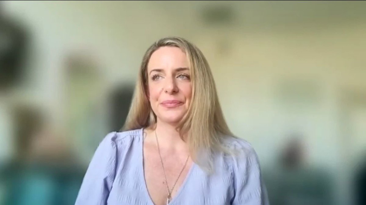 "I just hope that nobody's allowed to fly under the radar." Epstein survivor Ashley Rubright says it's unrealistic to think everyone implicated in the files will be held accountable. Appearing in any photograph doesn't mean wrongdoing. 📺 Sky 501