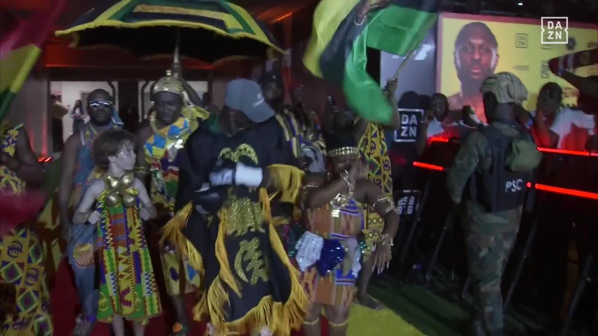 These ring walks in Ghana have been unreal 👏 Freezy Macbones is here 🇬🇭 #RichardsAzeez | Live NOW on DAZN ▪️