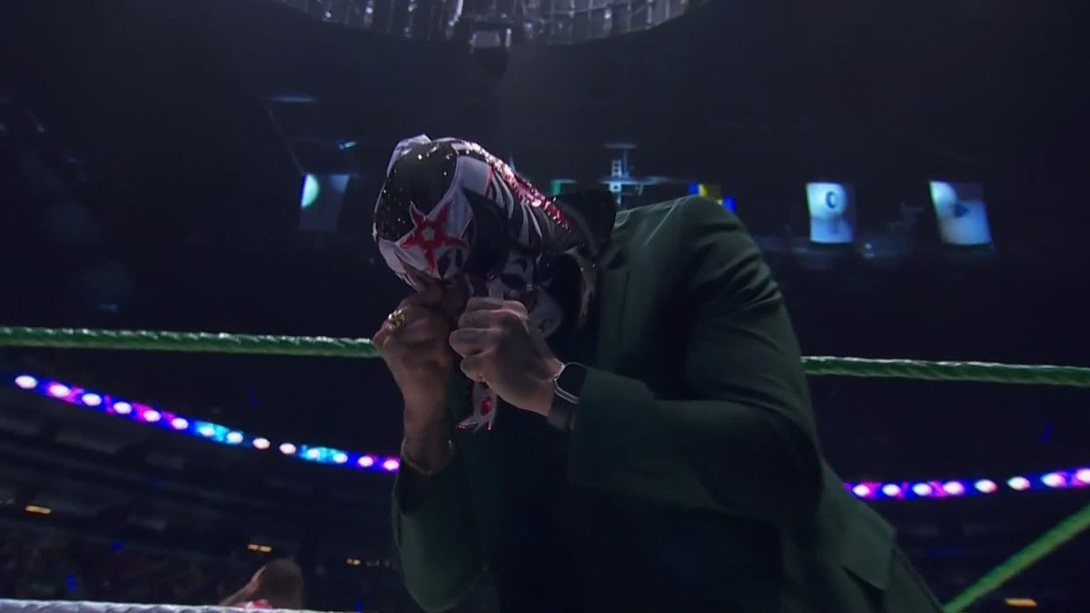 PENTA ✅ REY FÉNIX ✅ REY MYSTERIO ✅ Se acabó la lucha estelar de #GuerraDeTitanes