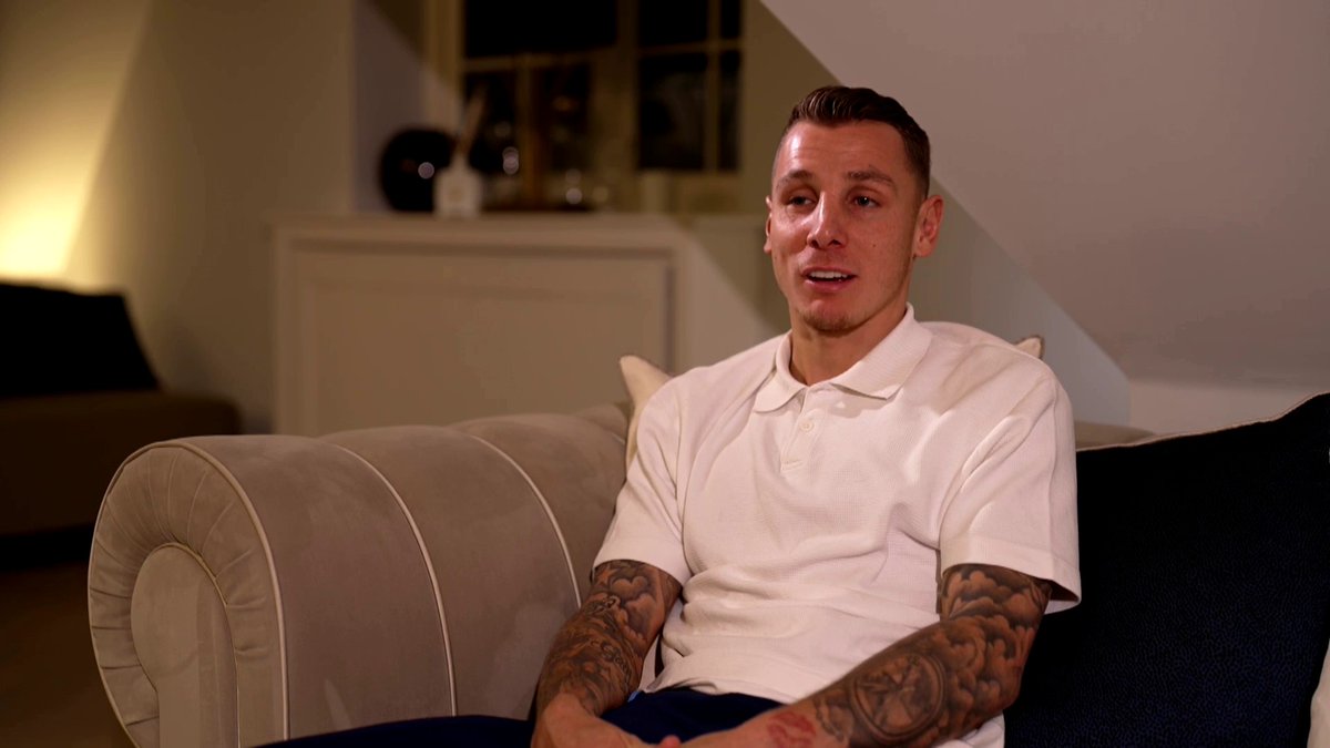 "Bien sûr que j'espère être dans la liste pour la Coupe du monde 2026" 🇫🇷 Lucas Digne s'est confié sur les Bleus, Unai Emery et sa carrière dans un entretien à retrouver dans le Canal Football Club dès 19H30 sur CANAL+ 🖥️