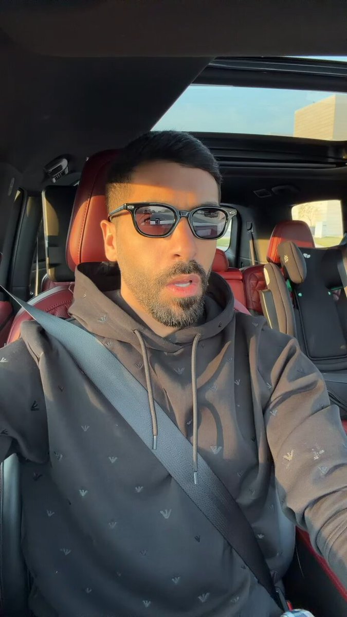 هذه السورة الذي يسمعها يخاف من غضب الله، ومن يدركها يدرك رحمة الله تعالى غافر ❤️