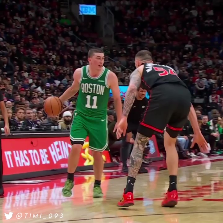 Payton Pritchard was in FULL CONTROL last night 😤 33 points on 13-24 FG and he just could not be stopped: