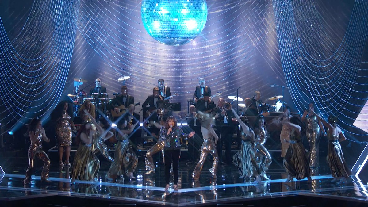 How do you honor an icon like the "Disco Queen" Gloria Gaynor? You get another icon. At the 48th Kennedy Center Honors, Four-time Grammy Award winner and 12-time nominee Deniece Williams delivered a soulful medley of "Honey Bee" and "Never Can Say Goodbye." Tune in for more unforgettable moments on Tuesday, Dec. 23, at 8 PM ET/PT on CBS and Paramount+.
