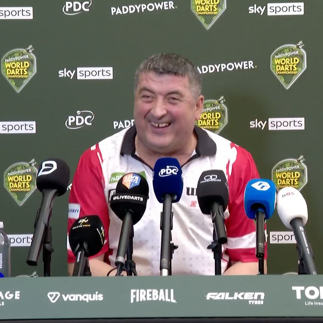 🗣️ "I'm bigger than Luke Littler!" Mensur Suljovic is in a jovial mood after defeating Joe Cullen and advancing to Round Three. 📺 #WCDarts | R2