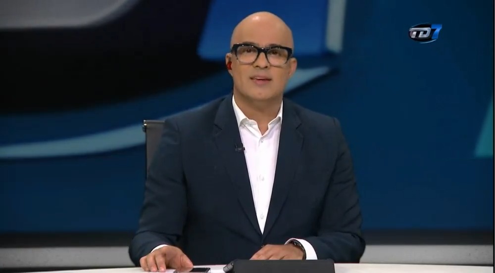 Óscar Ramírez no busca likes, no busca ser la portada del diario con polémicas. Ganar es su estilo de vida