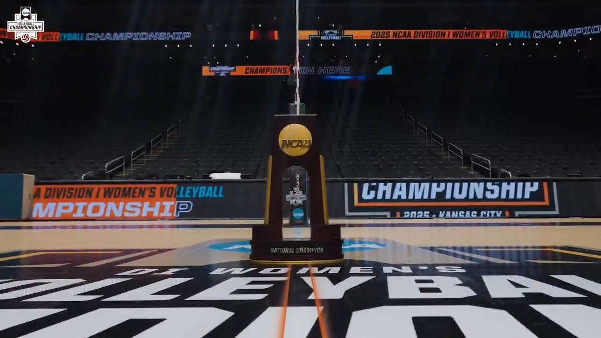 "Champions aren't made in December, that's just when we find out." ๐ (3) Texas A&M Volleyball ๐ (1) Kentucky Volleyball ๐Kansas City โฐ 3:30 PM ET ๐บ ABC ๐๏ธ #NCAAWVB