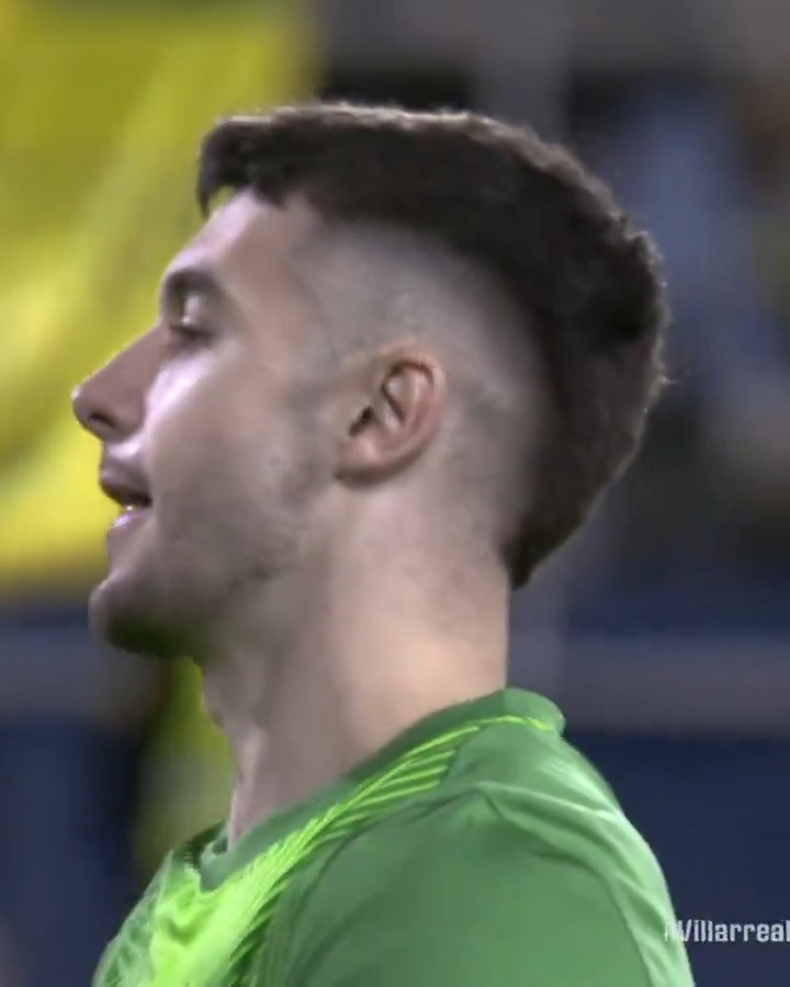 𝗝𝗢𝗔𝗡 𝗚𝗔𝗥𝗖𝗜𝗔. 🦸‍♂️ FC Barcelona | LALIGAHighlights