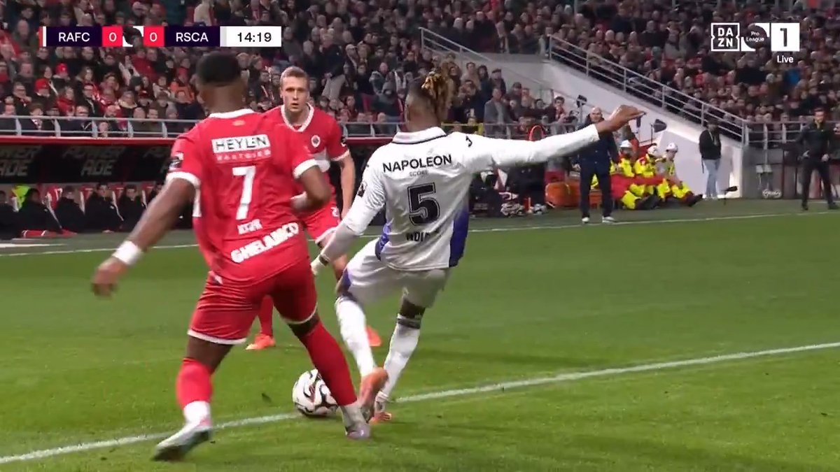 🧐 | Penalty logique selon vous ? #ANTAND