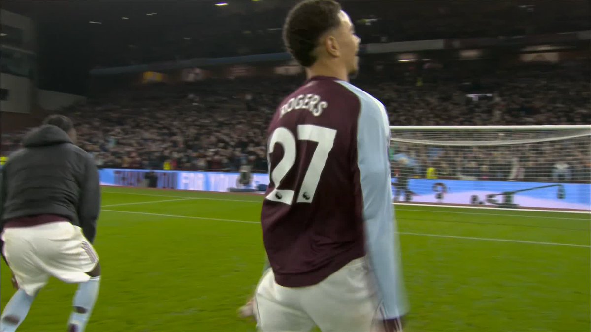 "They had two moments of magic" 🪄 Roy Keane and Ashley Young react to Aston Villa 2-1 Manchester United 🔊