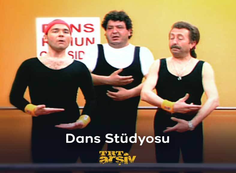 Şöyleden de böyleden de anlamıyorlar. O zaman geriye bir tek seçenek kalıyor; dans! 🕺🏻 #TRTArşiv
