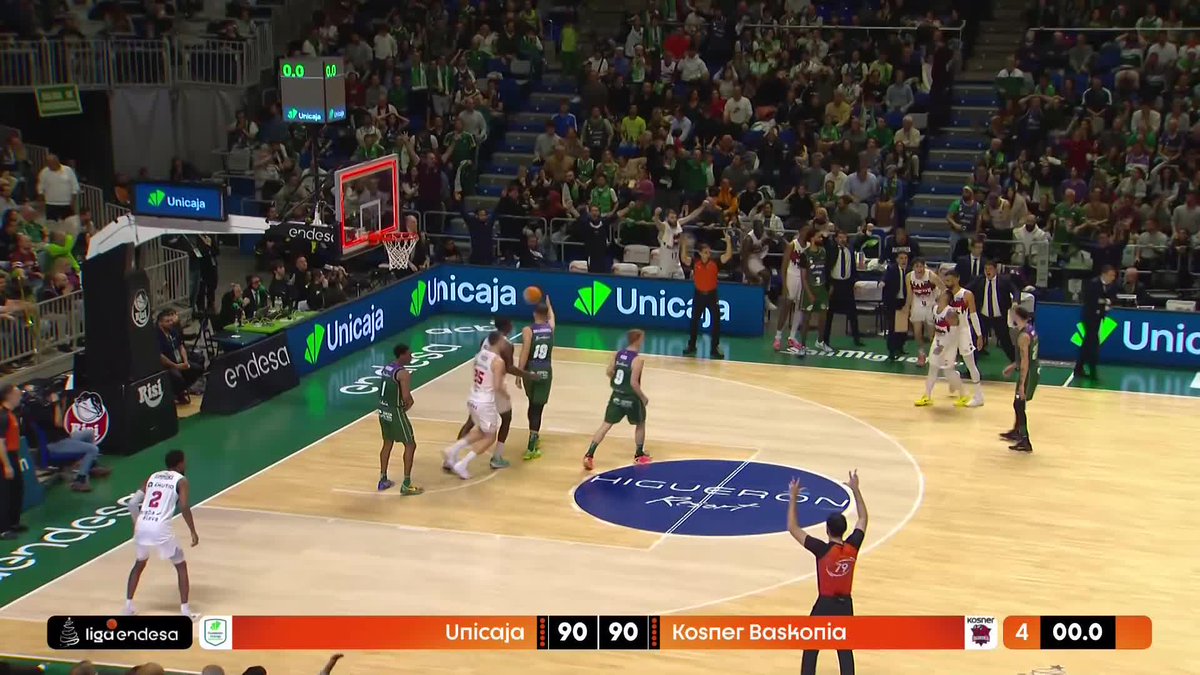 LO ACABA DE GANAR MARKUS HOWARD CON ESTE TRIPLE SOBRE LA BOCINAAAAAAAAAAAA QUÉ ABSOLUTA LOCURAAAAAAAA QUÉ FINAL MÁS INSANOOOOO, Kosner Baskonia 📺 DAZN España | #LigaEndesa