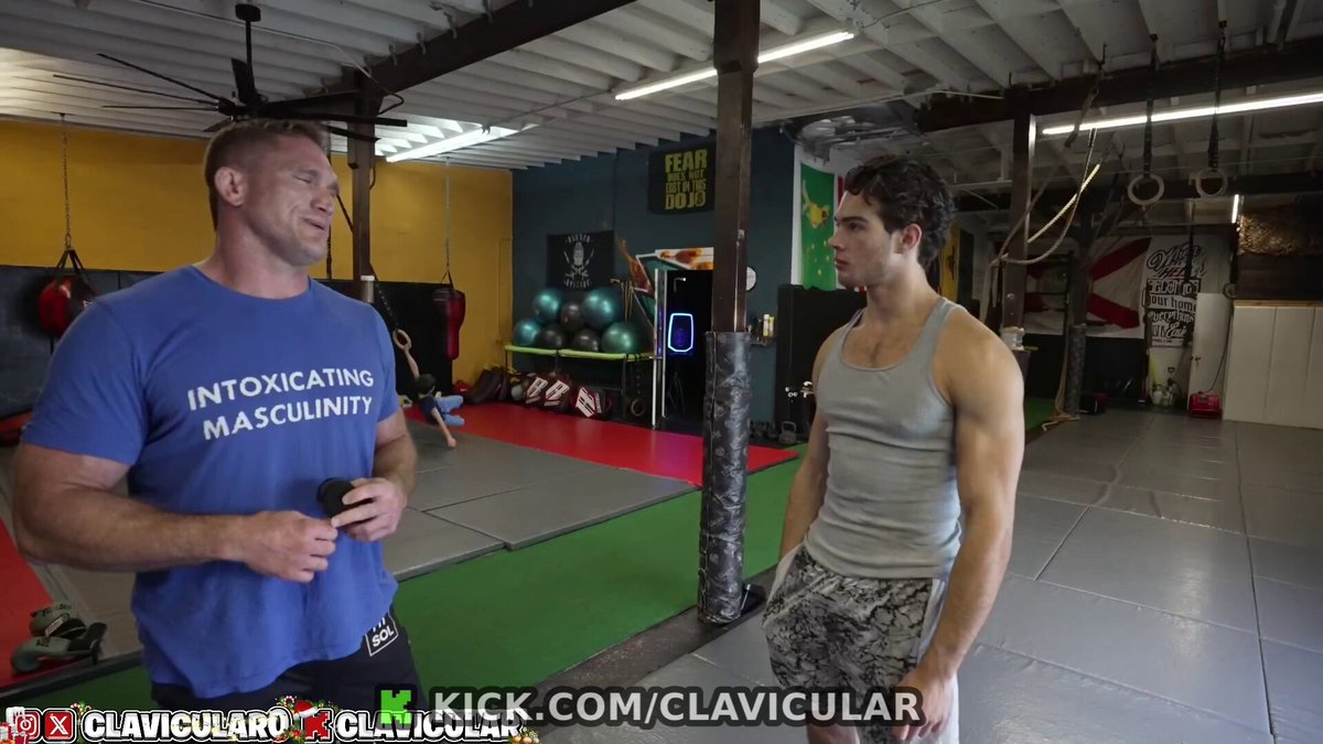 Former UFC fighter Todd Duffee DEFENDS Andrew Tate on Clavicular’s stream after his loss to Chase DeMoor and calls DeMoor out for a fight 😳