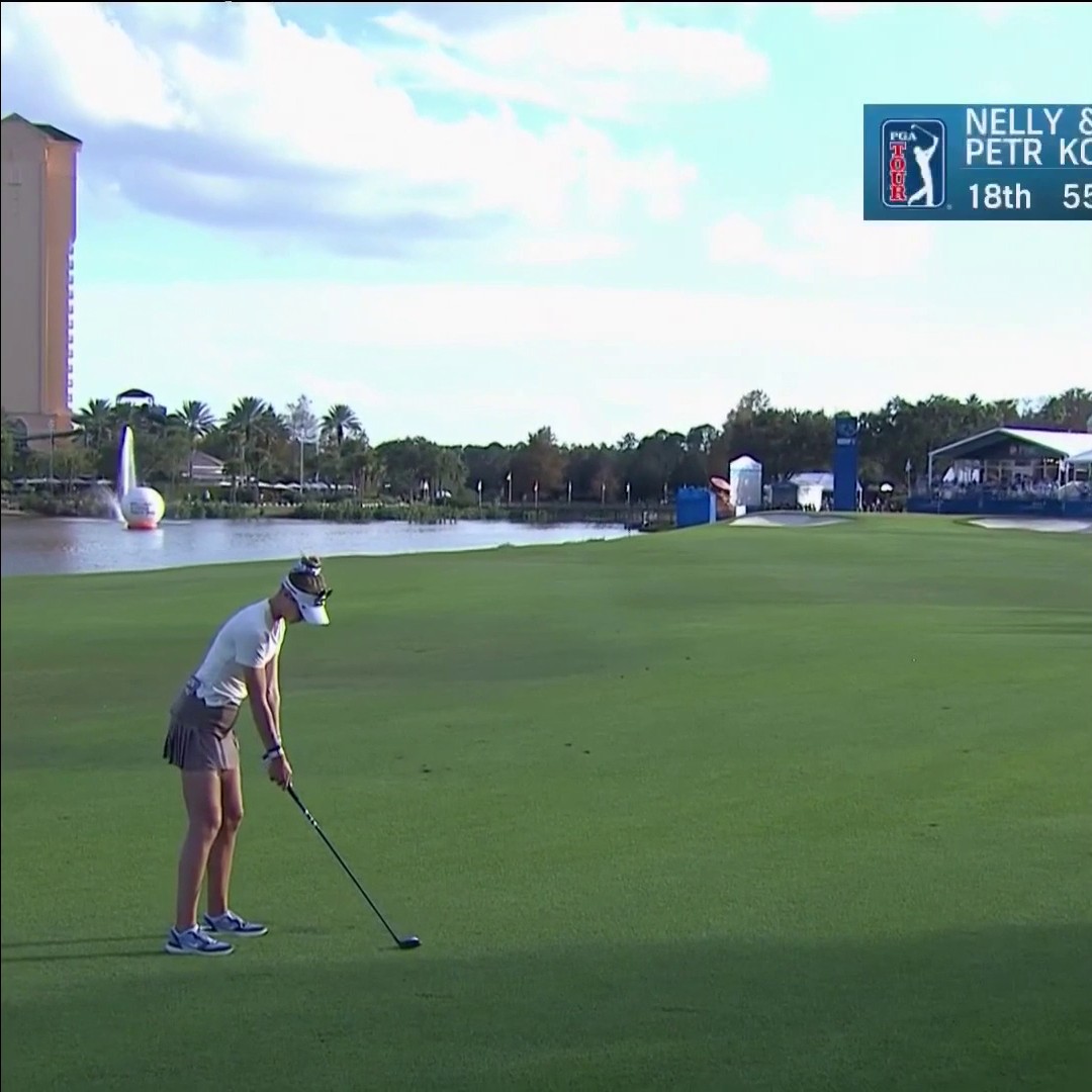 Nelly Korda makes EAGLE on the last hole for an excellent scramble 59 with dad Petr in the PNC Championship final round. 🦅