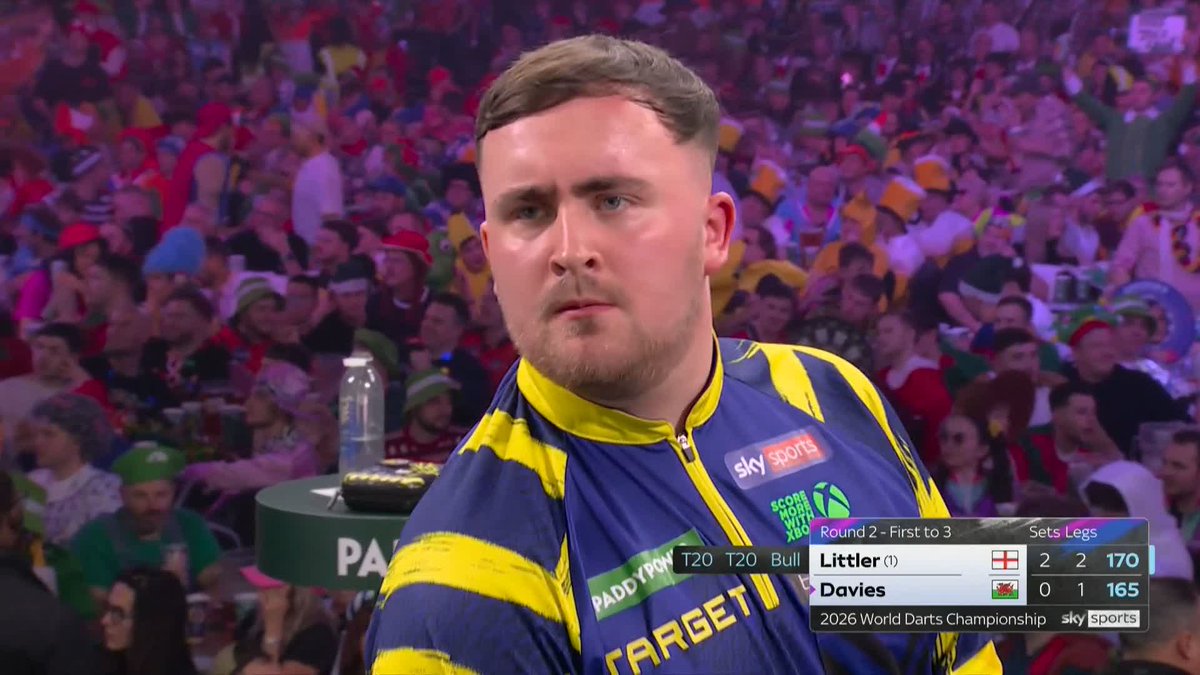 COMFORTABLE FOR LITTLER! After a nervy opening set, Luke Littler gets the job done to wrap up a 3-0 victory and reach Round Three. 📺 #WCDarts | R2