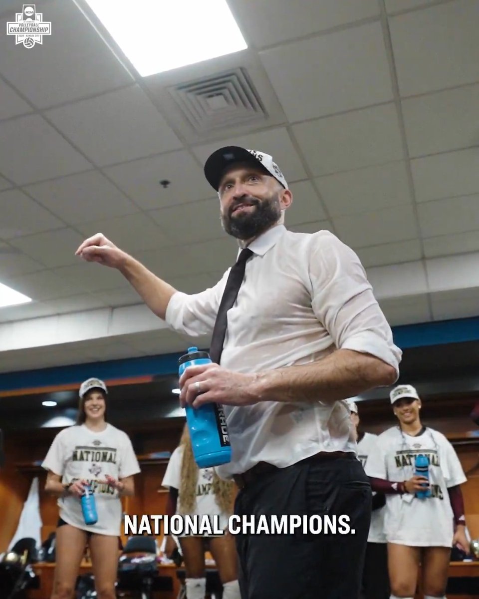 🗣️ "For the rest of your life, you're going to be able to say you're National Champions." #NCAAWVB x Texas A&M Volleyball