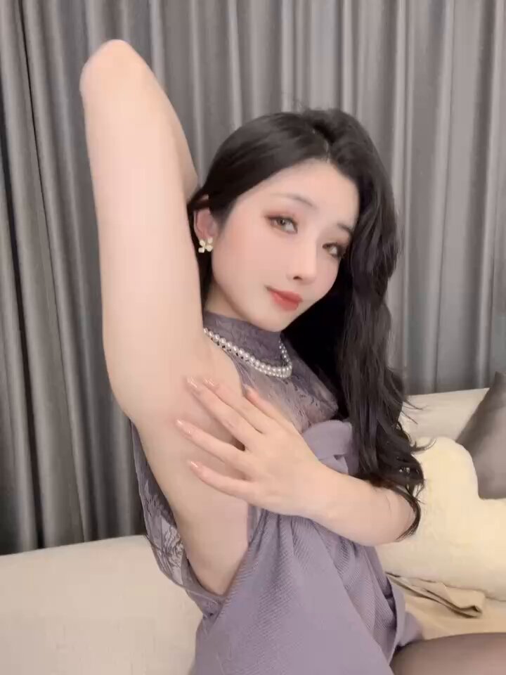 脑弱早泄男的稀精就该被妈妈的腋下奸杀🖤 #洗脑 #女权 #羞辱 #盯射