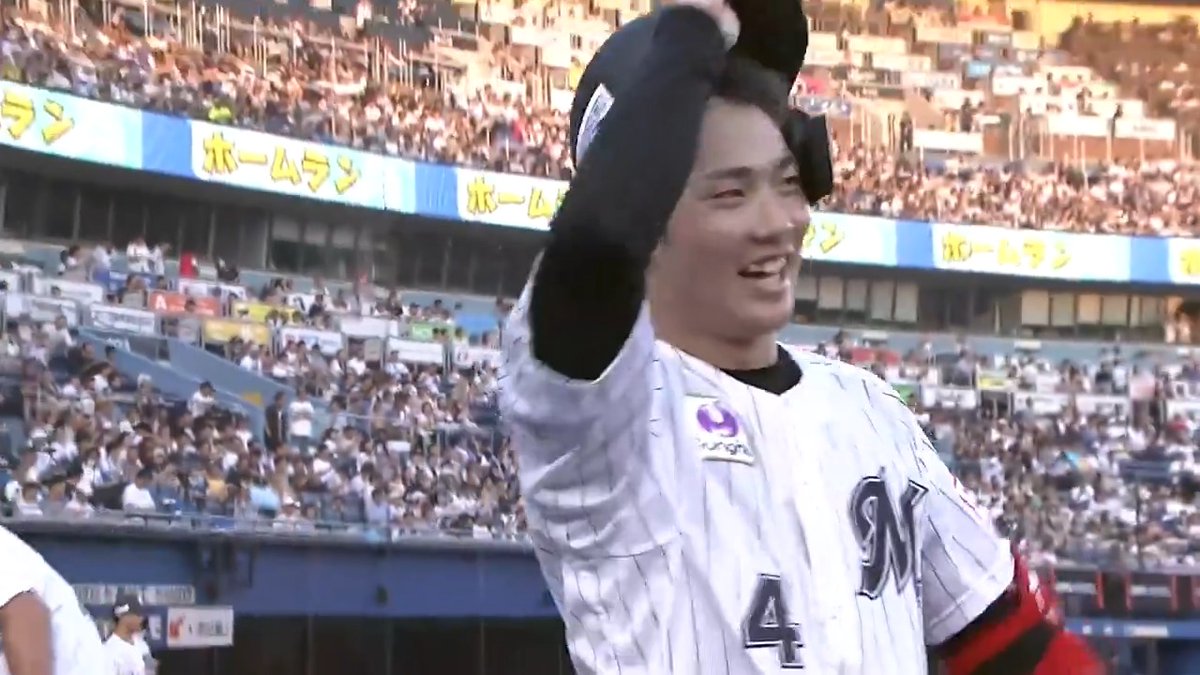 / オフシーズンもプロ野球を楽しもう‼️ 『2025年パ・リーグ プレイバック』⚾️ \ 🗓8月31日 🆚福岡ソフトバンク 一度は幻となった一打を本拠地でリベンジ! 千葉ロッテ #友杉篤輝 選手の正真正銘のプロ初ホームラン🌈✨ #chibalotte 👇見逃し視聴はこちら!