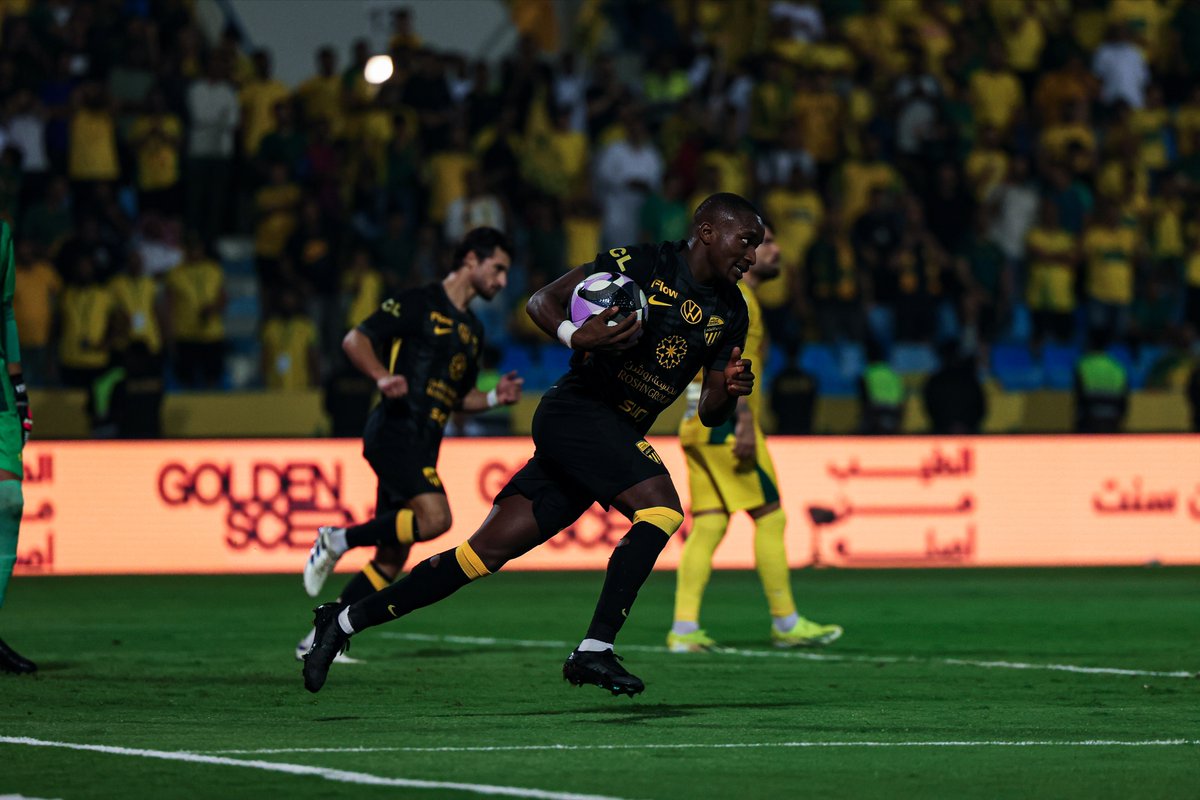 من 4-0 إلى 4-4.. 🤯 عودة إلى تلك "الريمونتادا" الاتحادية 🔙 #دوري_روشن_السعودي | نادي الاتحاد السعودي