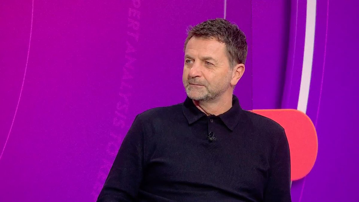 "It's a massive blow, I really feel for him" 💬 Tim Sherwood reacts to the news that Alexander Isak looks set to be out of action with a broken leg 🔴
