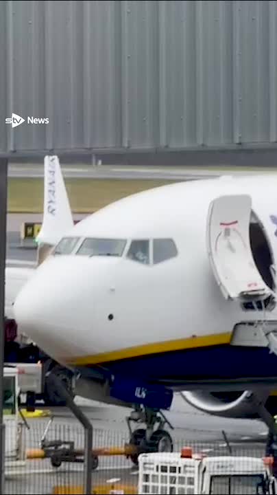 Passengers were forced off a plane minutes before departure after it collided with a fuel truck on the runway at Edinburgh Airport.