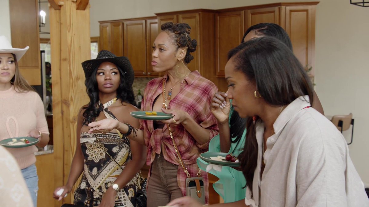 #RHOP Season 10, Episode 13 SNEAK PEEK. All new, January 4th 8/7c on @Bravotv. (Source @Bravotv NBCUniversal)