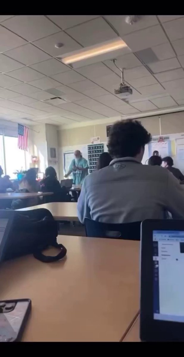 Teacher is going viral for saying this to a student