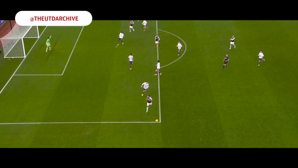 I’m watching the 1st goal again &amp; I’m even more baffled why Yoro has received the bulk of the blame. - Dalot allows a cross into the box, even though his opponent had his back to our goal - Heaven is beaten to the cross - Finally Yoro is caught sleeping