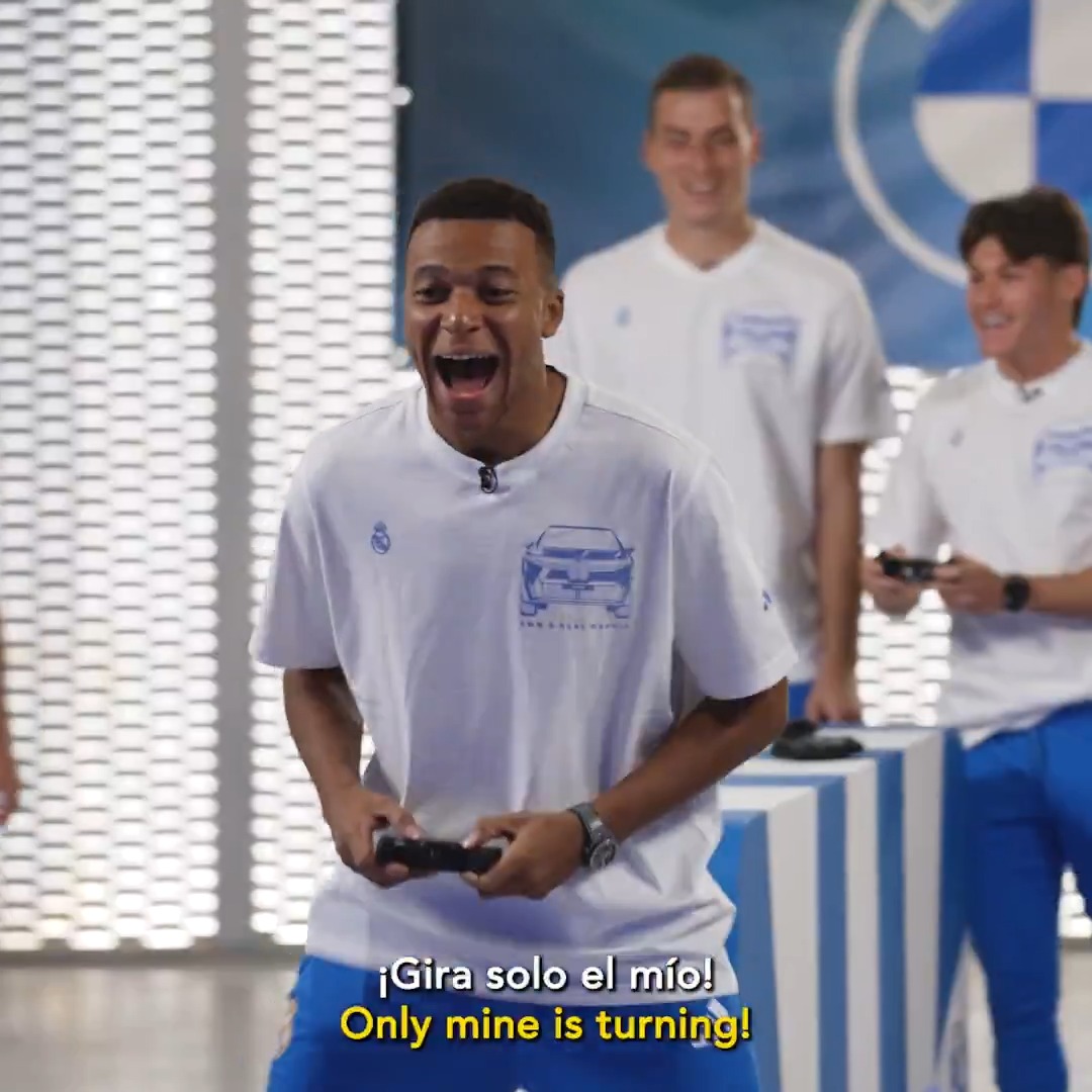 🤣 And the winners of the BMW España Grand Prix are...