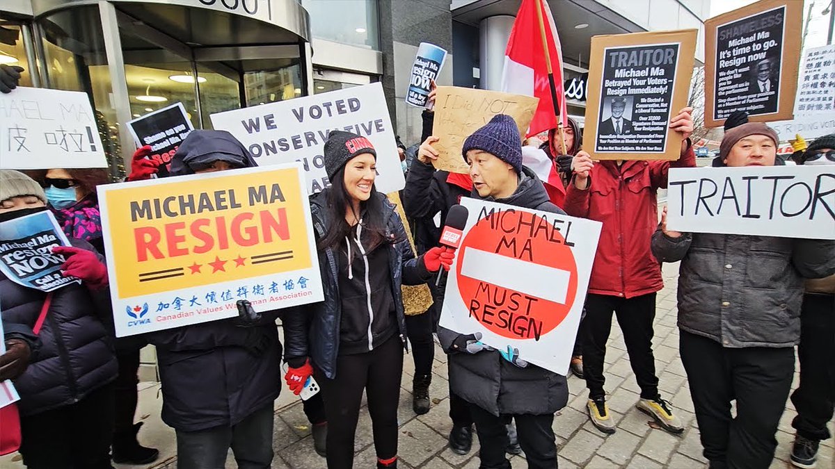 Joe Tay calls out Michael Ma over Liberal floor crossing at Markham protest 🇨🇦 Calling on Ma to resign and trigger a by-election, Joe Tay 鄭敬基 warned that Markham—Unionville must not become another example of unchecked foreign influence, arguing that such concerns extend beyond the riding and pose a national threat. On Saturday, a second protest was held outside the office of MP Michael Ma following his decision to cross the floor from the Conservative Party to the Liberals. The demonstration drew a larger and louder crowd than the previous protest on Monday, with former Conservative candidate Joe Tay among those in attendance. Tay previously sought the Conservative nomination in Markham—Unionville but was replaced by Ma before the nomination process concluded. Tay then ran as the Conservative candidate in Don Valley North. During the Markham—Unionville race, Liberal candidate Paul Chiang sparked controversy after remarks made at a Chinese-language media event in January 2025, referencing a HK$1 million bounty issued by Hong Kong authorities against Tay. Chiang reportedly suggested the bounty could be claimed by delivering Tay to Toronto’s Chinese consulate, which prompted justifiable concerns for Tay’s safety. The RCMP subsequently advised Tay to halt door-to-door campaigning. Chiang later withdrew as a candidate, but the damage was done, and Joe Tay’s safety remained a concern. The incident raised valid concerns about foreign interference in Canadian politics. At the protest, Tay explained that he had previously helped Ma secure Conservative candidacy endorsements, believing he was helping a fellow party member. Tay voiced his ongoing concerns about foreign interference, saying, “As someone deeply impacted by foreign interference since last year… it placed me at great risk.” Calling on Ma to resign and trigger a by-election, Tay warned that Markham—Unionville must not become another example of unchecked foreign influence, arguing that such concerns extend beyond the riding and pose a national threat. Scarlett Grace