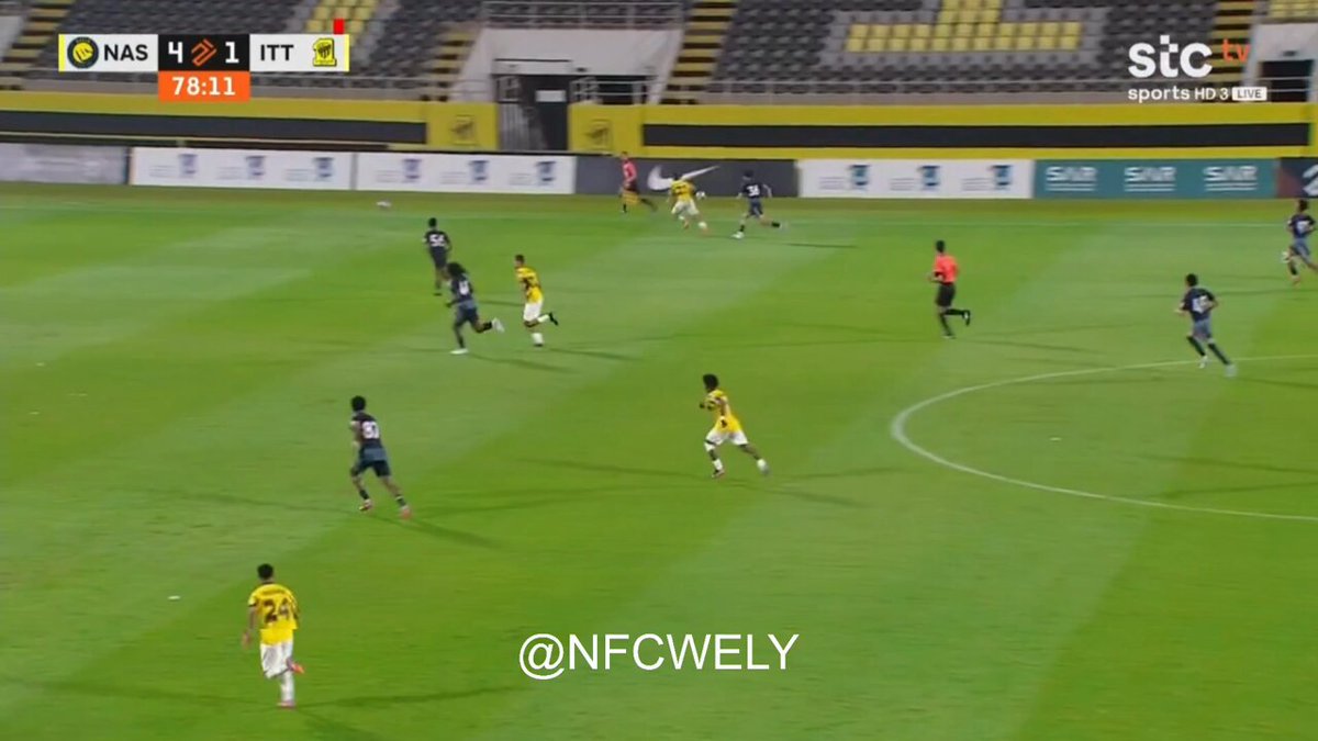 تصدي خيالي من مبارك البوعينين 💛💛 #النصر_الاتحاد #دوري_جوي_للنخبةU21