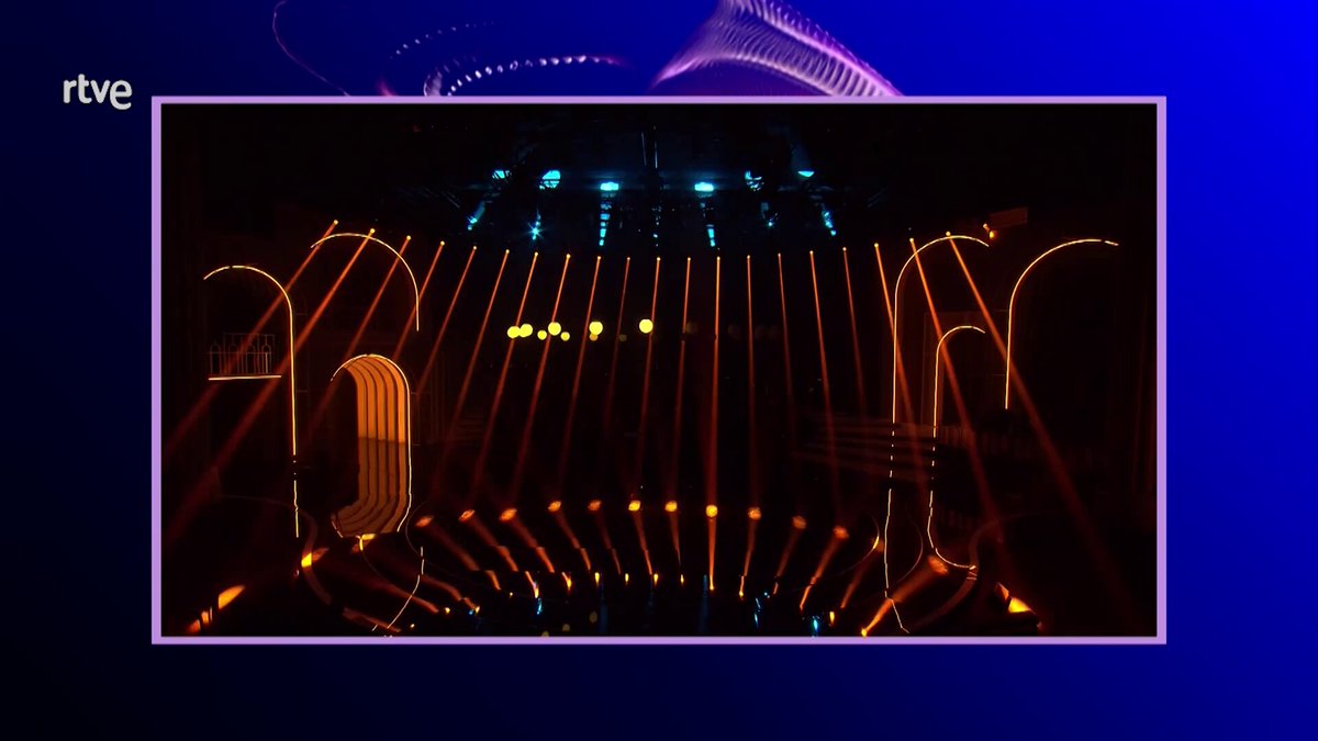 🎶✨ Empieza 'ARIA, locos por la ópera', el programa en el que 10 cantantes lucharán por convertirse en estrellas de la lírica. #EstrenoAriaRTVE ⭕️