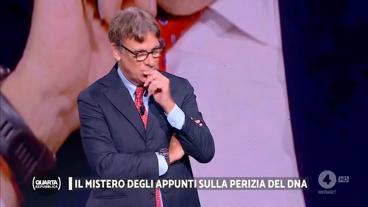 "Appuriamo adesso che non c'è in Dna di Stasi sotto le unghie di Chiara poggi. Quel Dna è comparabile e Stasi è escluso, comparandolo con il Dna di Sempio dice che ci sono 12 regioni che combaciano con Andrea Sempio." #Linarello #Garlasco #quartarepubblica