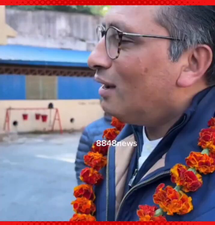 **अगाडिको उज्यालो बाटो** भदौ २३ गतेको नरसंहारका लागि जिम्मेवार एमाले-कांग्रेस सरकार र तिनै दुई दलको बर्चस्व रहेको पछिल्लो संसदको वैधता पूर्णत सकिएकोले त्यसको पुनर्स्थापना हुँदैन। फागुन २१ को आम निर्वाचनबाट चुनिने ताजा जनादेश प्राप्त संसद्ले अर्को पाँच वर्षका लागि स्थिर संघीय सरकार बनाउनेछ। त्यसको नेतृत्व राष्ट्रिय स्वतन्त्र पार्टीले गर्नेछ।