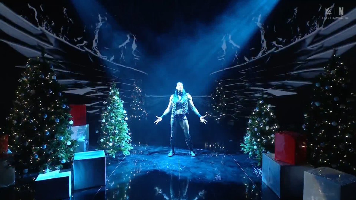 Mami is ready for a FIGHT 💪 RheaRipley_WWE
