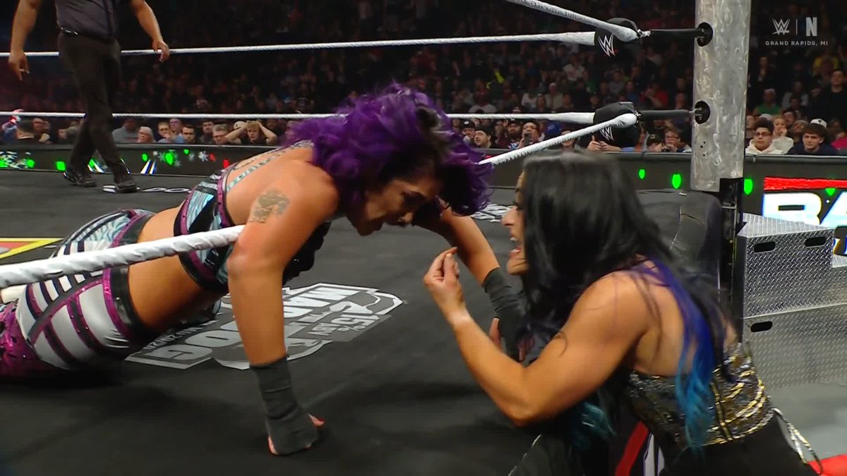 Did that slap by LYRA VALKYRIA just unlock something in Bayley? Bayley picks up the WIN!
