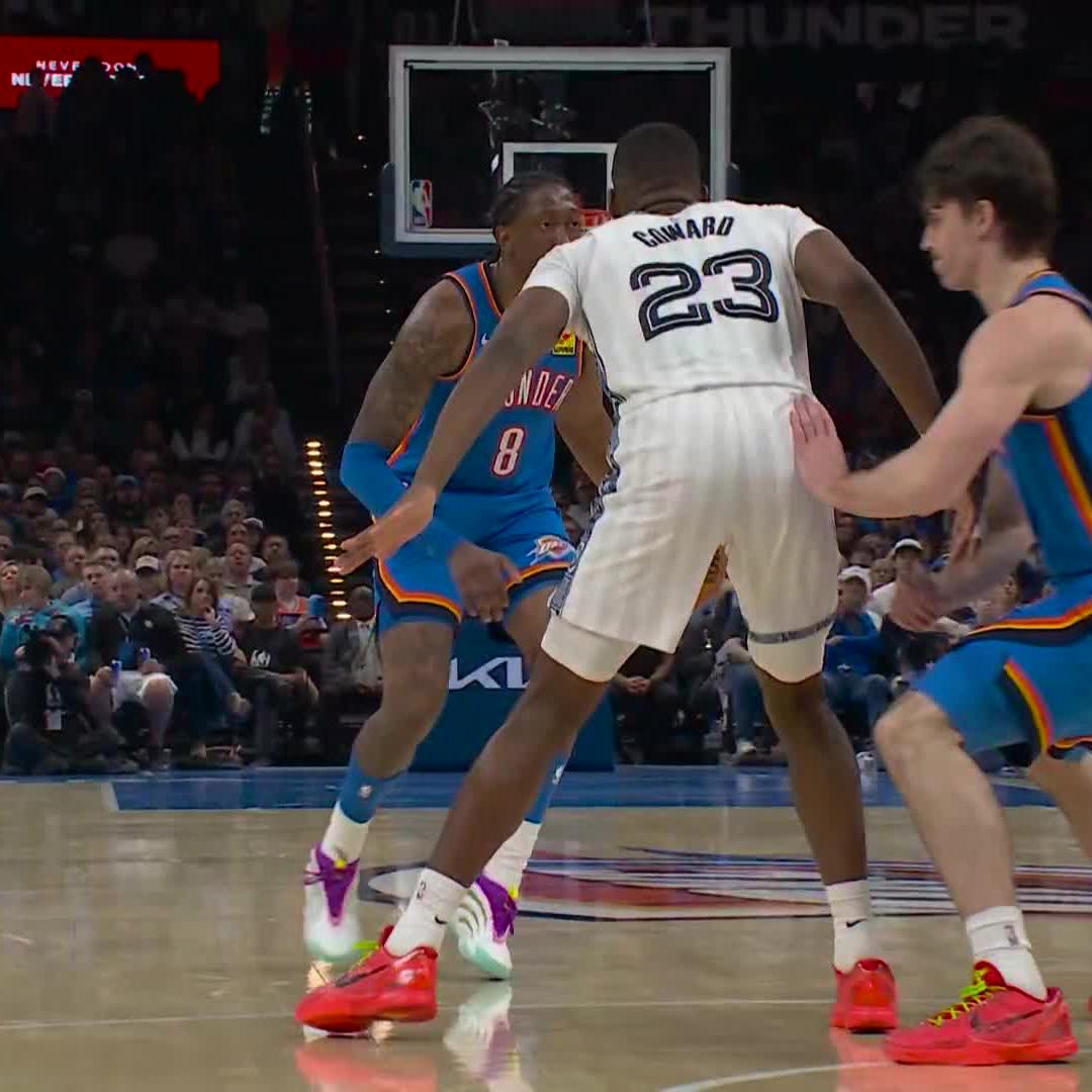 JALEN WILLIAMS GOT UP. 🤯