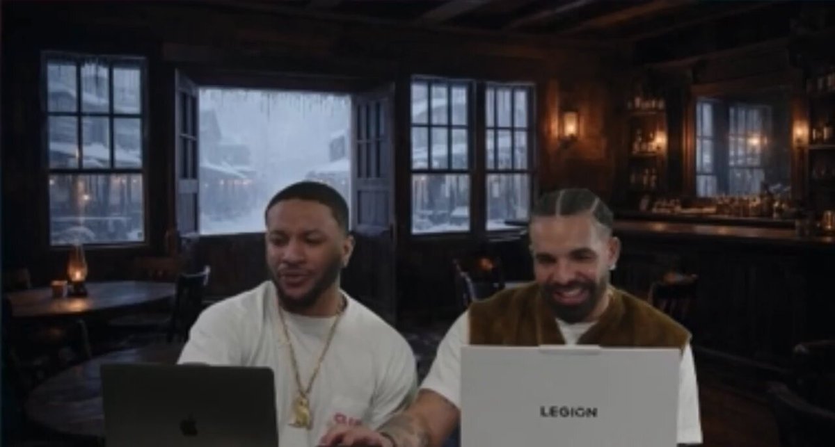 Drake shouts out Kehlani on stream