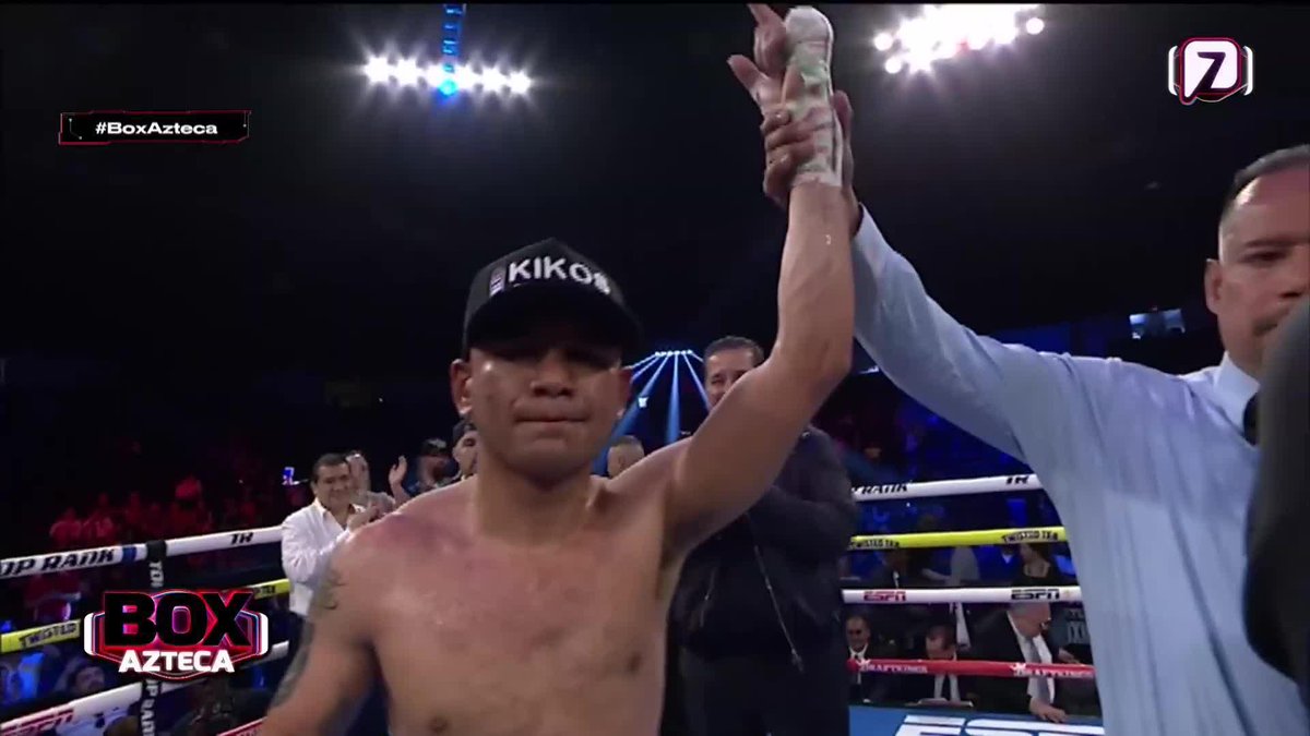 中谷潤人の対戦相手 セバスチャンエルナンデスは、アザト・ホバニシャンに 3-0大差判定勝利している。 ピカソもホバニシャンに大差判定勝利していて、2人の実力は同等と言える。 27日に中谷と井上の勝ち方で、力の差が分かりやすく見れる試合になるかもしれない。