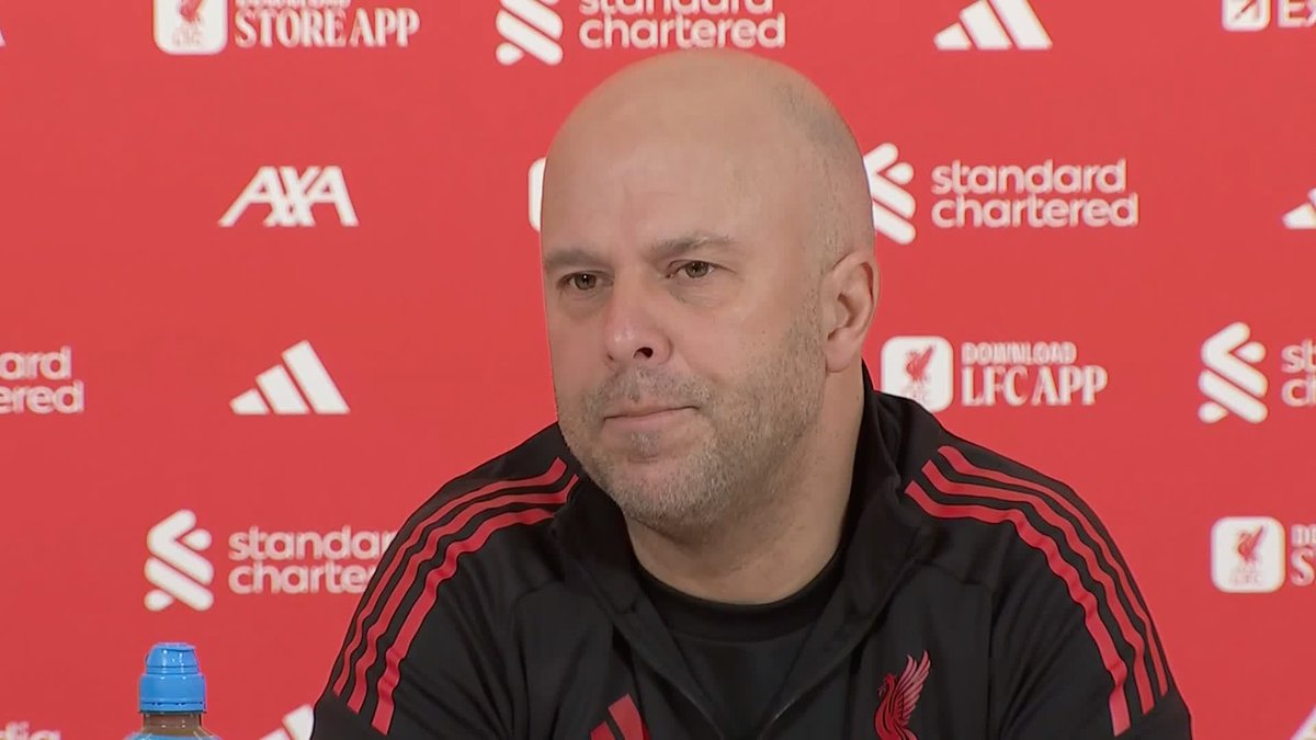 "He's [Isak] so unlucky because he was getting closer to the player he was last season" Arne Slot provides an update on Florian Wirtz and reflects on his disappointment on Alexander Isak's injury after he had shown signs of quality from a 'challenging start' at Liverpool 🔴