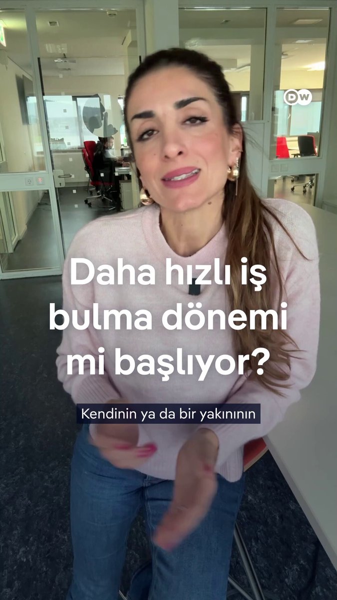 4 yıllık lisans eğitimi 3 yıla düşürülmek isteniyor YÖK Başkanı’na göre bu model, iş hayatına geçişi kolaylaştıracak Peki, bu sistemin daha kolay iş bulmaya katkısı olur mu? tuğba tekerek