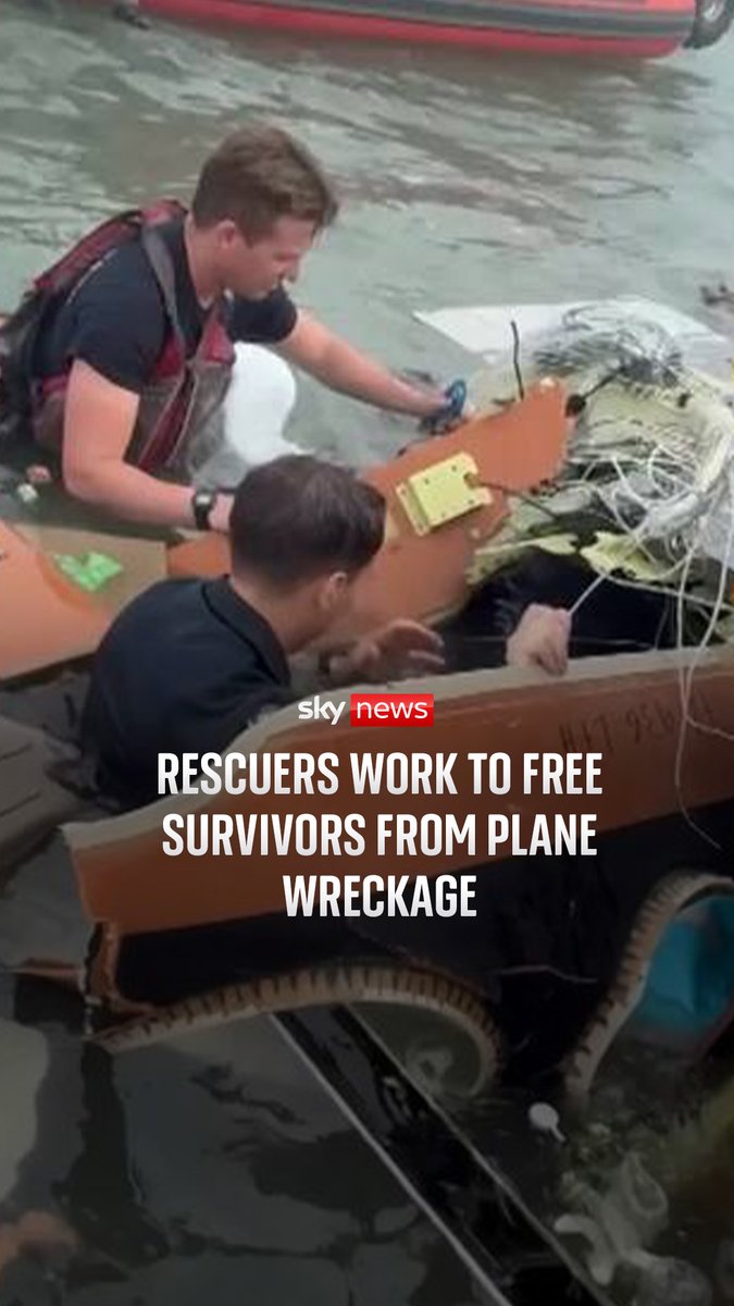Rescuers entered the water in Galveston Bay, Texas, to search for survivors of a fatal plane crash. They can be heard speaking to someone trapped within the plane wreckage.