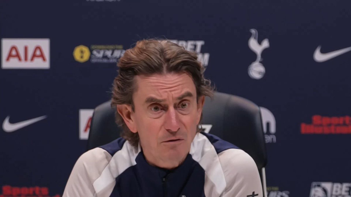 🗣️ "I think reckless challenges, you haven't seen one from Micky" Tottenham Hotspurnhead coach Thomas Frank has defended Micky Van de Ven after Liverpool boss Arne Slot labelled his tackle that led to Alexander Isak's injury as reckless.