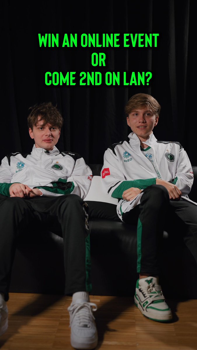 THIS or THAT with IlyaO &amp; kyousuke616 ⬅️➡️